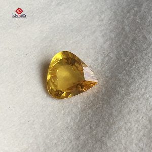 Mặt dây chuyền đá Sapphire vàng - Hình trái tim