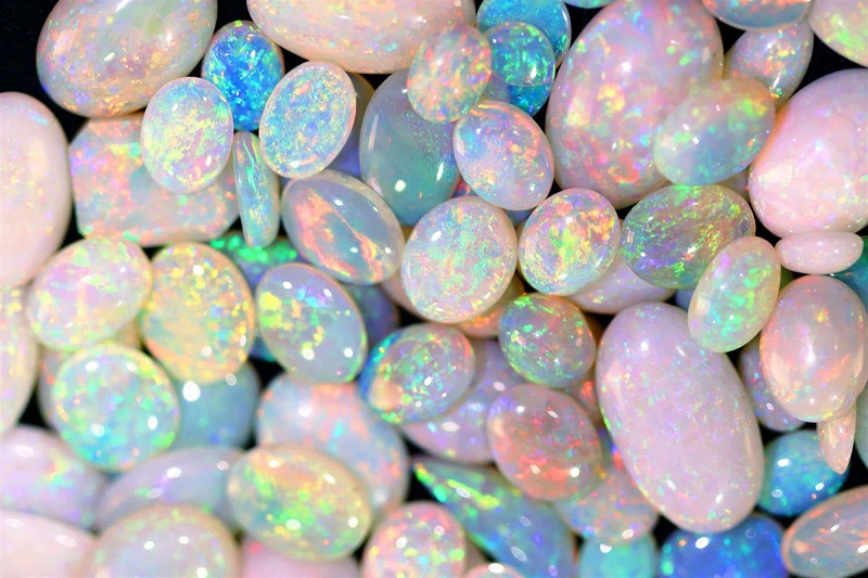 Đá Opal là gì? công dụng và ý nghĩa của đá Opal? 1 Đá Opal là gì? công dụng và ý nghĩa của đá Opal?