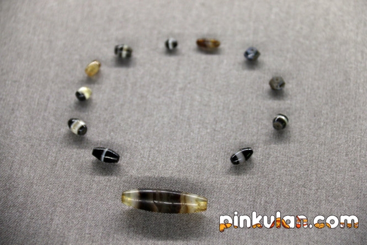 Bộ sưu tập trang sức cổ Việt Nam cực kỳ quý hiếm được triễn lãm tại Huế 4 Bộ sưu tập trang sức cổ Việt Nam cực kỳ quý hiếm được triễn lãm tại Huế