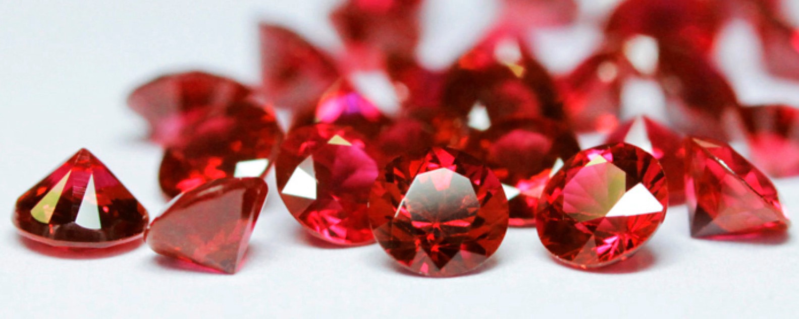 Đá Ruby có những loại nào? Phân biệt thật giả sao? – Đá quý An An 7 Đá Ruby có những loại nào? Phân biệt thật giả sao? - Đá quý An An