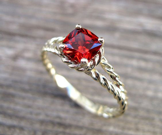 5 Lý do vì sao đá ruby lại được ưa chuộng đến vậy – Blog – Phong Thủy Ngọc An 2 5 Lý do vì sao đá ruby lại được ưa chuộng đến vậy - Blog - Phong Thủy Ngọc An